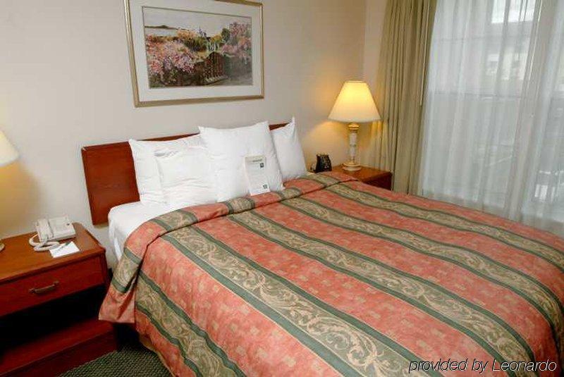 Homewood Suites By Hilton Erie Kearsarge Δωμάτιο φωτογραφία