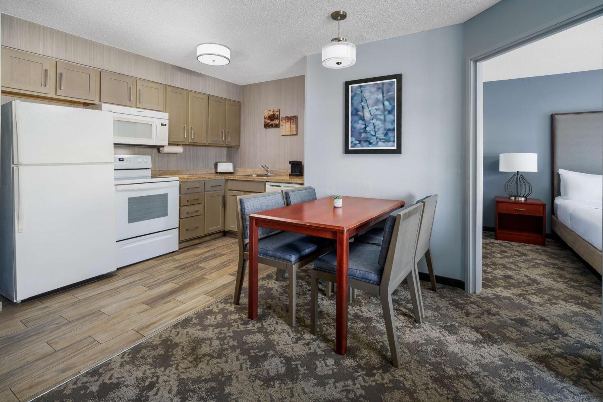 Homewood Suites By Hilton Erie Kearsarge Εξωτερικό φωτογραφία