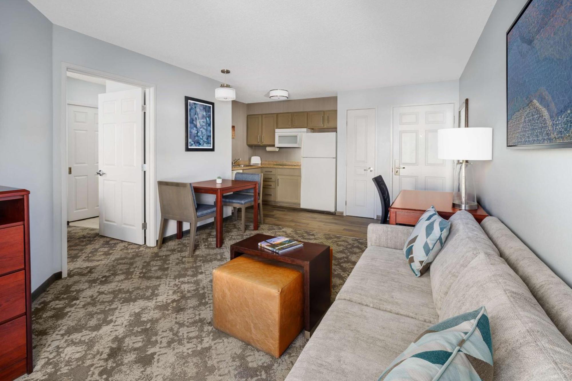 Homewood Suites By Hilton Erie Kearsarge Εξωτερικό φωτογραφία