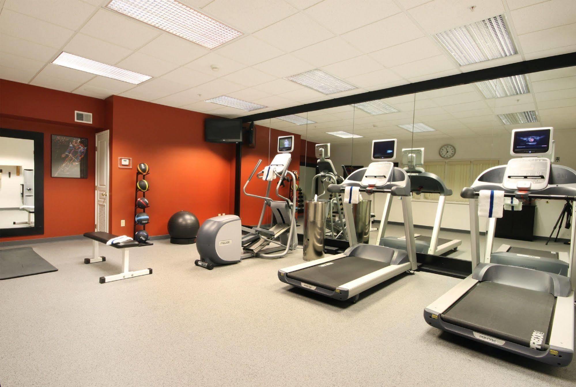 Homewood Suites By Hilton Erie Kearsarge Ανέσεις φωτογραφία