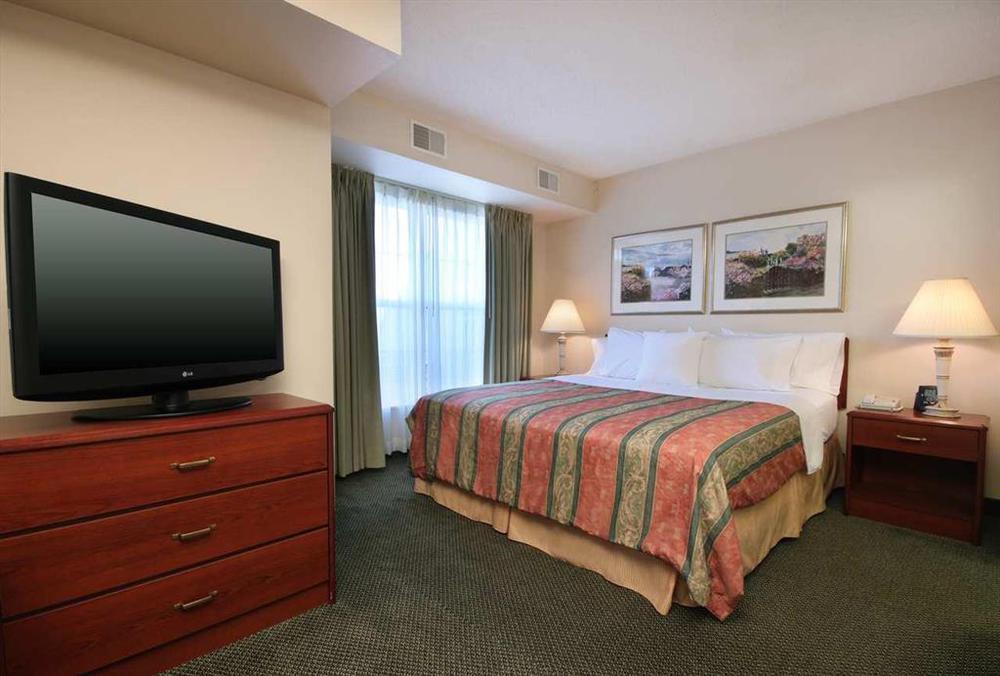 Homewood Suites By Hilton Erie Kearsarge Δωμάτιο φωτογραφία