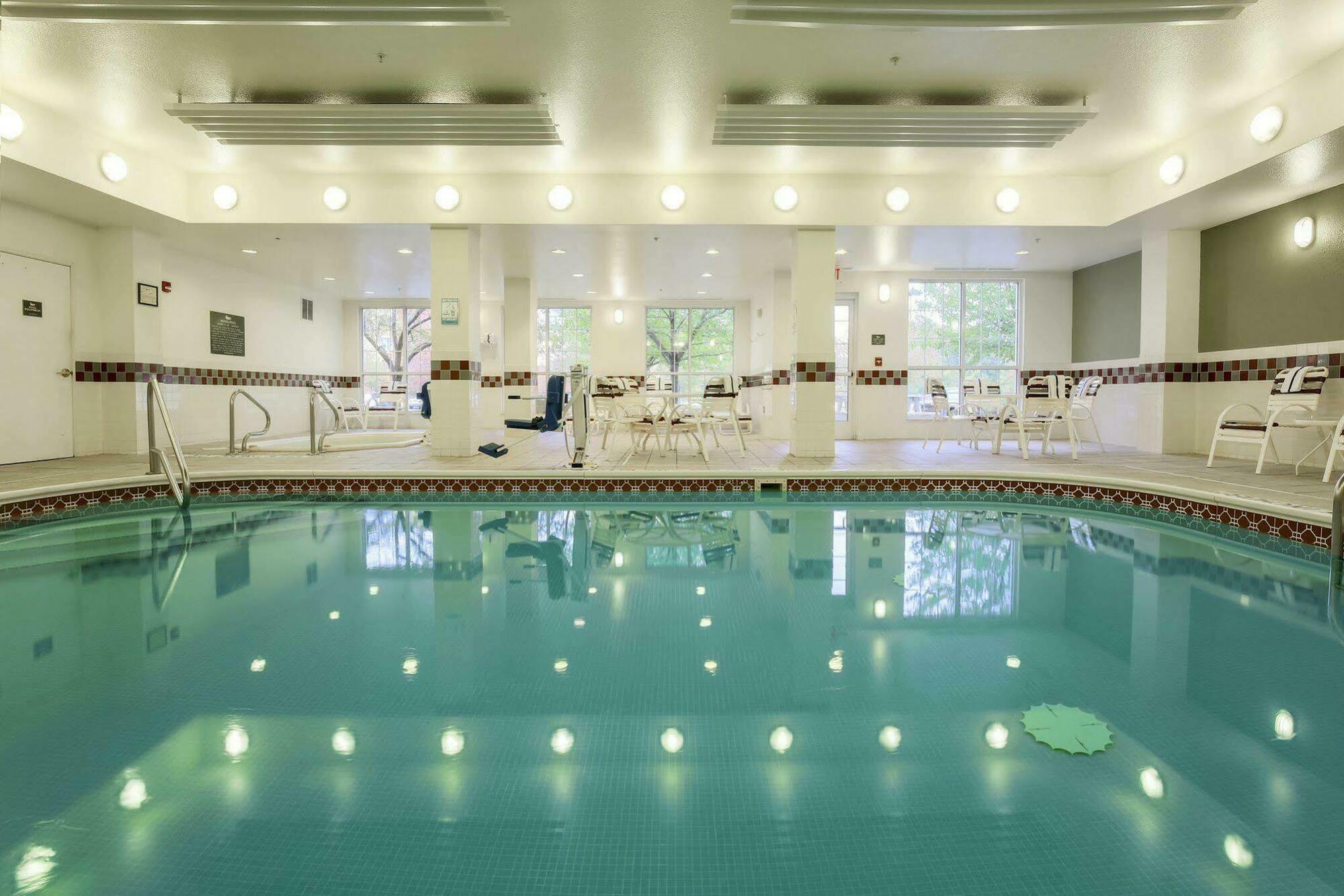 Homewood Suites By Hilton Erie Kearsarge Εξωτερικό φωτογραφία